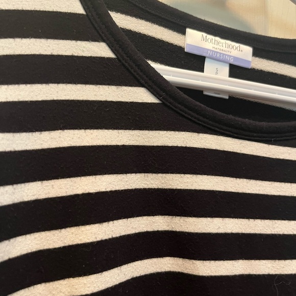 BUNDLE AND SAVE black white striped long sleeve nursing shirt sweater - Picture 2 of 5